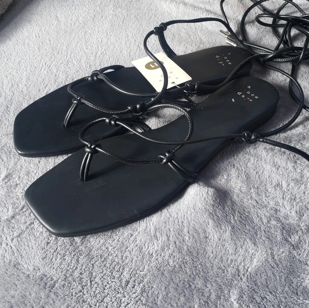 A new day Melrose Black Lace Up Sandals - Picture 5 of 7